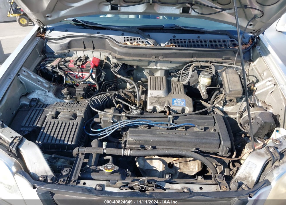 1999 HONDA CR-V EX VIN: JHLRD1865XC040502