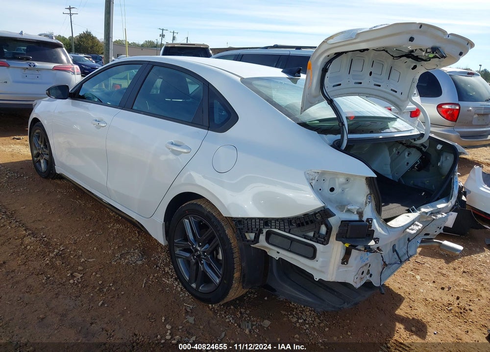 2021 KIA FORTE GT LINE VIN: 3KPF34AD7ME402752