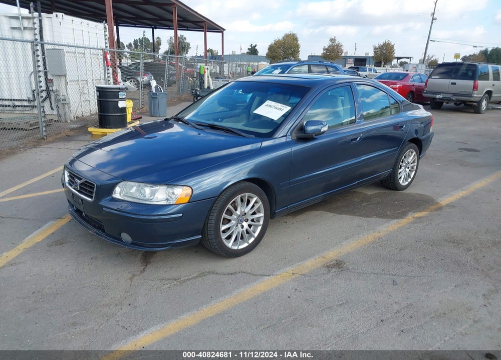 2007 VOLVO S60 2.5T VIN: YV1RS592472635072