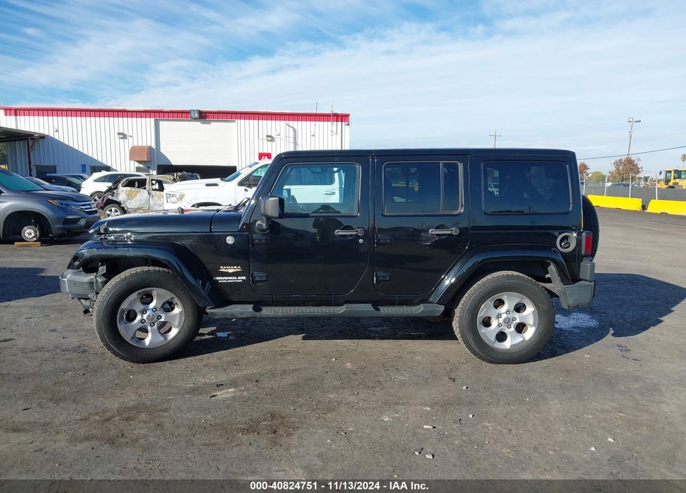 2013 JEEP WRANGLER UNLIMITED SAHARA VIN: 1C4HJWEG3DL611699