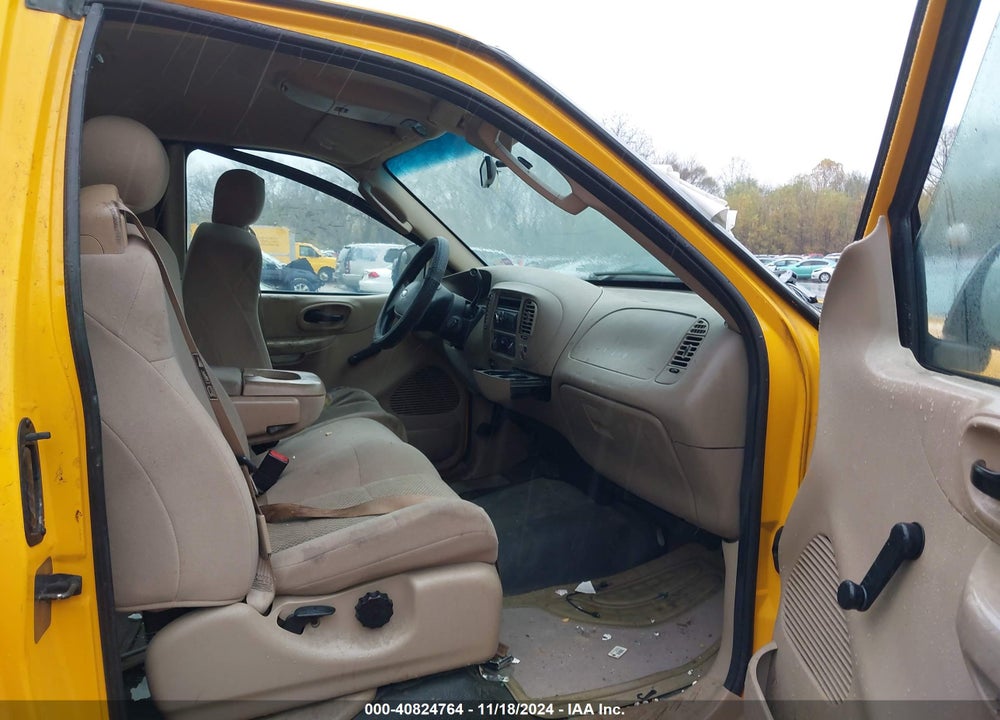 2003 FORD F-150 XL/XLT VIN: 2FTRX17283CA35740