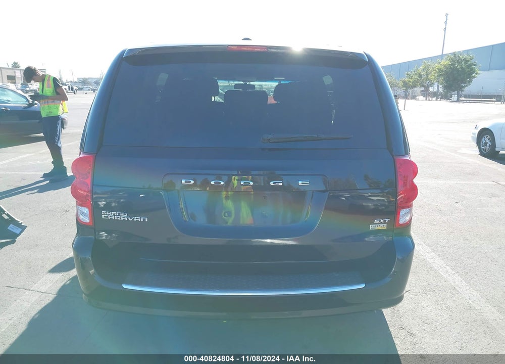 2017 DODGE GRAND CARAVAN SXT VIN: 2C4RDGCG0HR604582