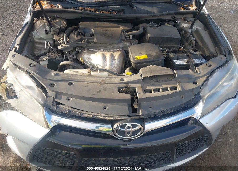 2015 TOYOTA CAMRY SE VIN: 4T1BF1FK4FU077795