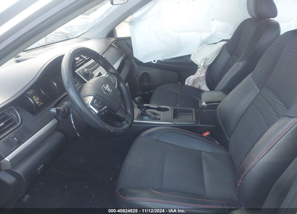 2015 TOYOTA CAMRY SE VIN: 4T1BF1FK4FU077795