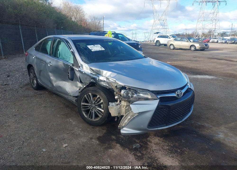 2015 TOYOTA CAMRY SE VIN: 4T1BF1FK4FU077795