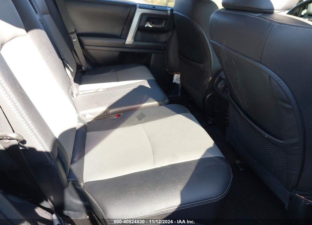 2018 TOYOTA 4RUNNER SR5 PREMIUM VIN: JTEZU5JRXJ5189701