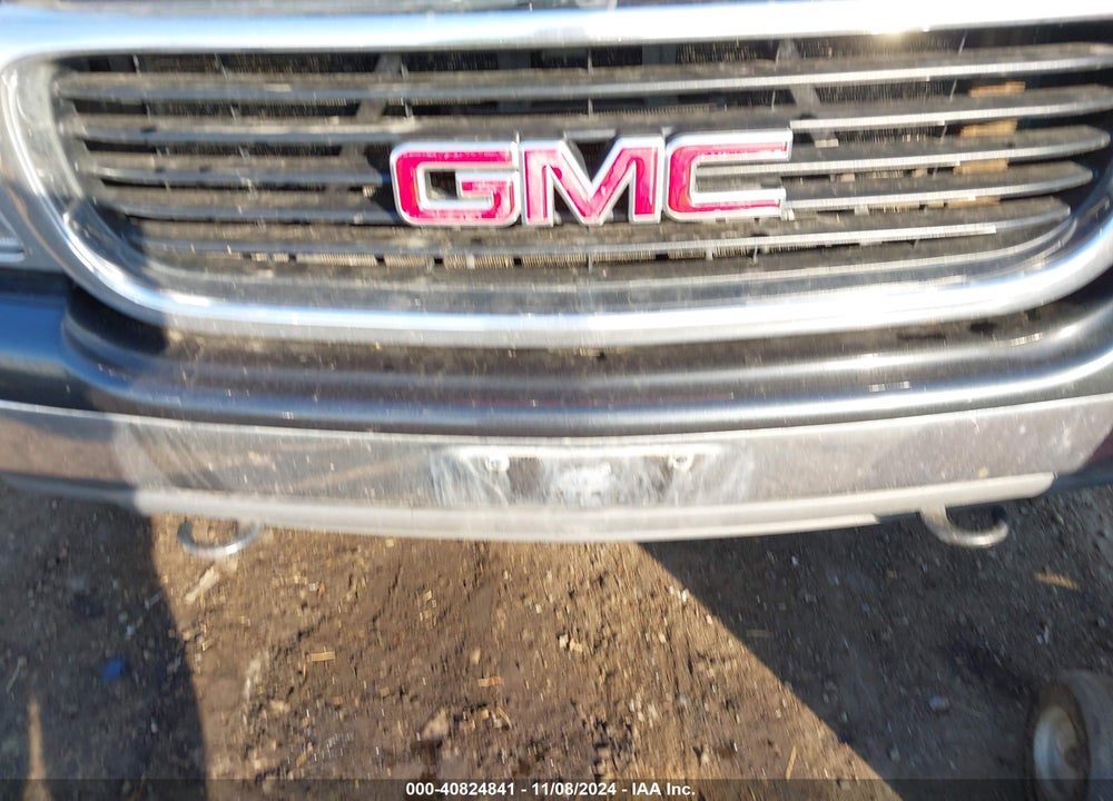 2004 GMC YUKON SLE VIN: 1GKEK13Z04J304806