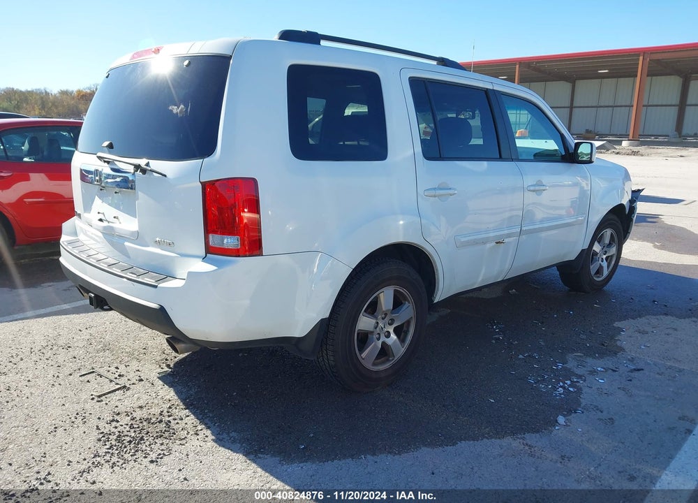 2010 HONDA PILOT EX-L VIN: 5FNYF4H51AB028871