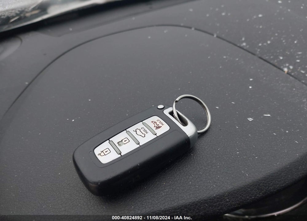 2011 HYUNDAI SONATA SE 2.0T VIN: 5NPEC4AB8BH317745