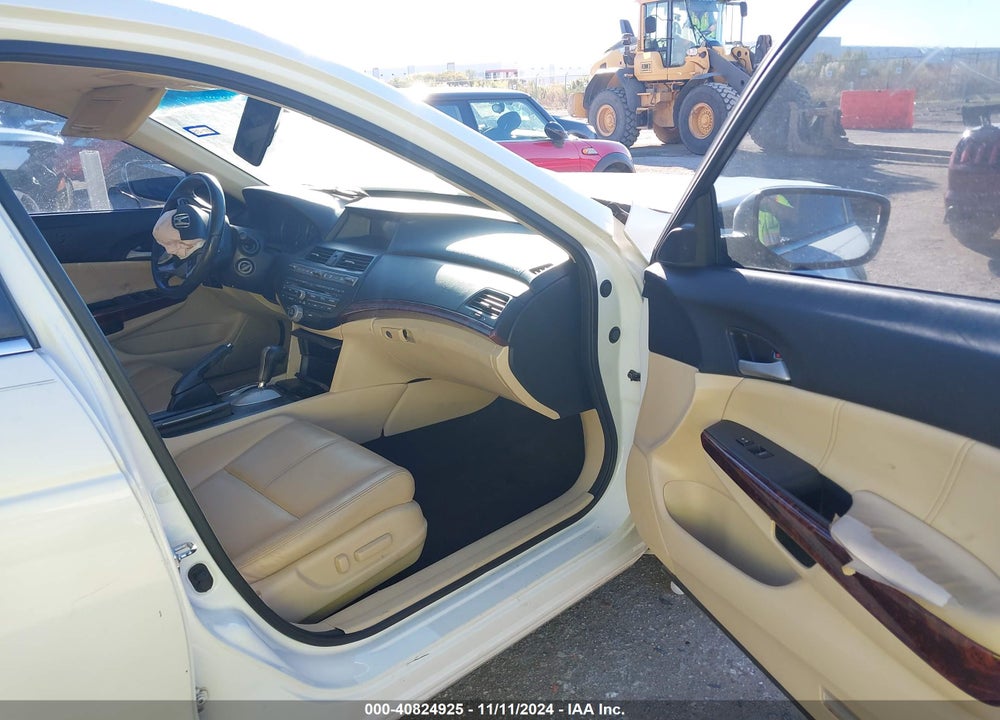 2012 HONDA CROSSTOUR EX-L VIN: 5J6TF1H5XCL001767