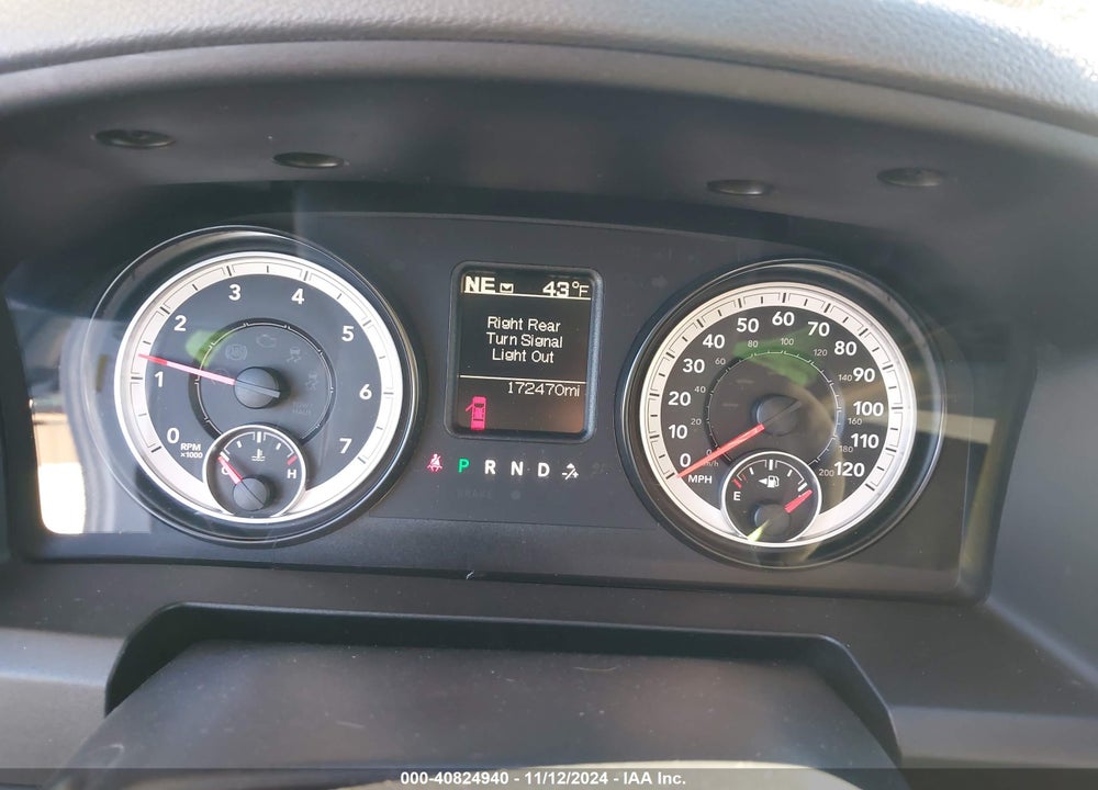 2015 RAM 1500 EXPRESS VIN: 3C6JR7AT3FG676420
