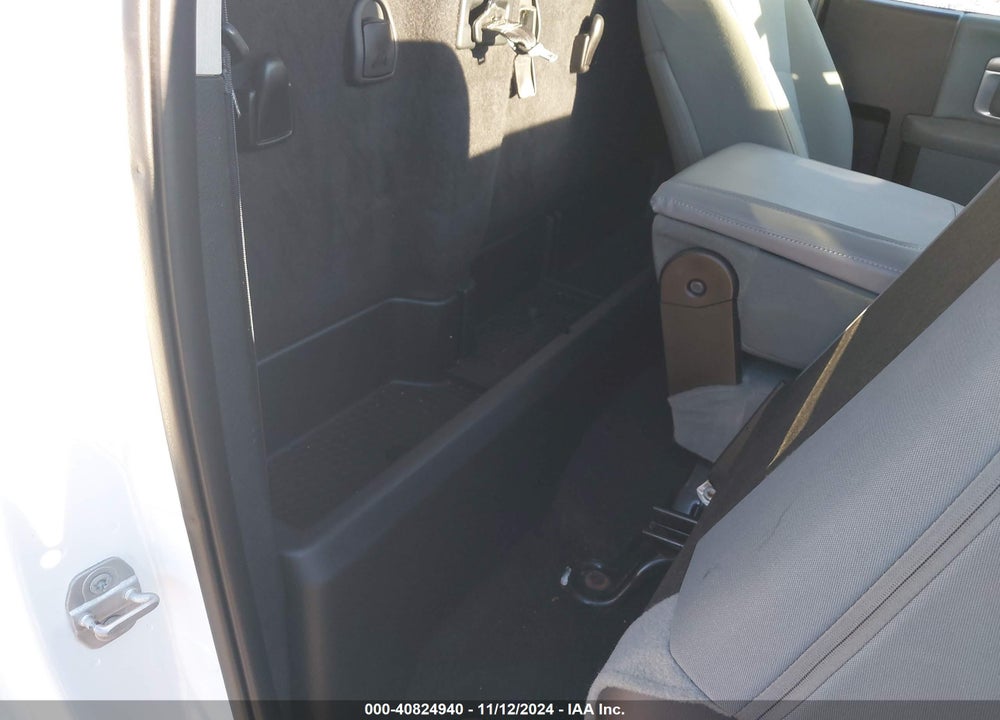 2015 RAM 1500 EXPRESS VIN: 3C6JR7AT3FG676420