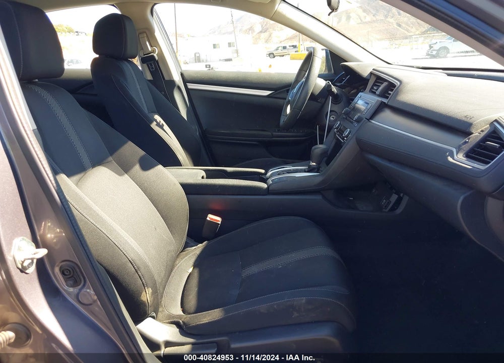 2017 HONDA CIVIC LX VIN: 2HGFC2F56HH536315