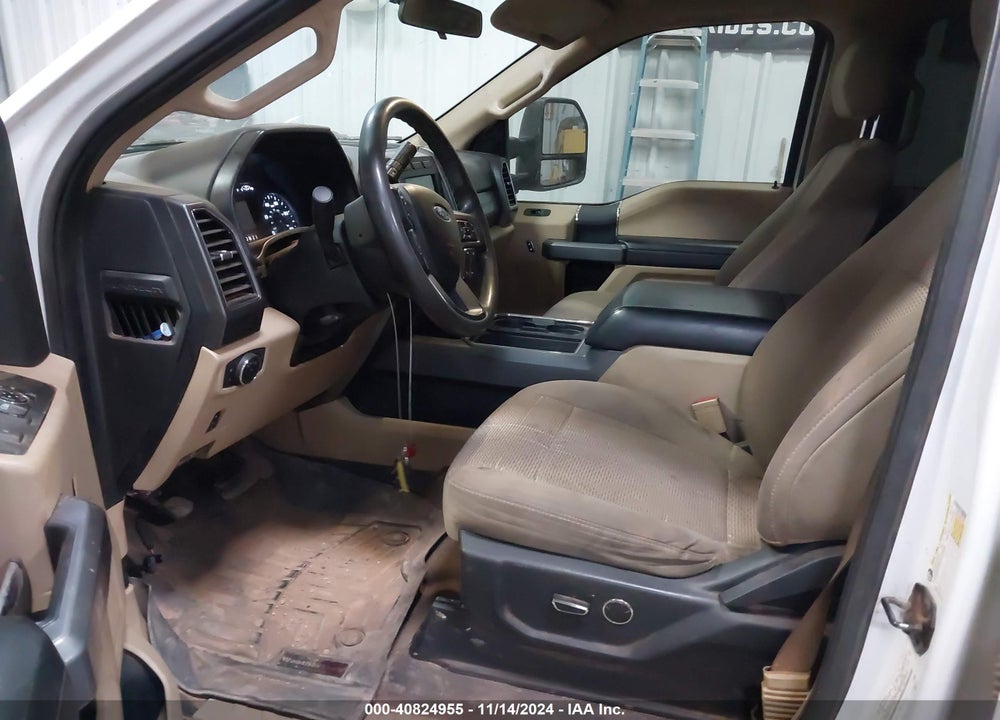 2019 FORD F-350 XLT VIN: 1FT8W3BT1KEF79824