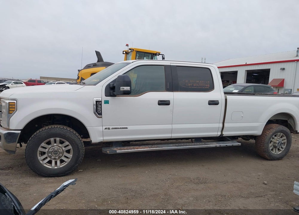 2019 FORD F-350 XLT VIN: 1FT8W3BT3KEF79825