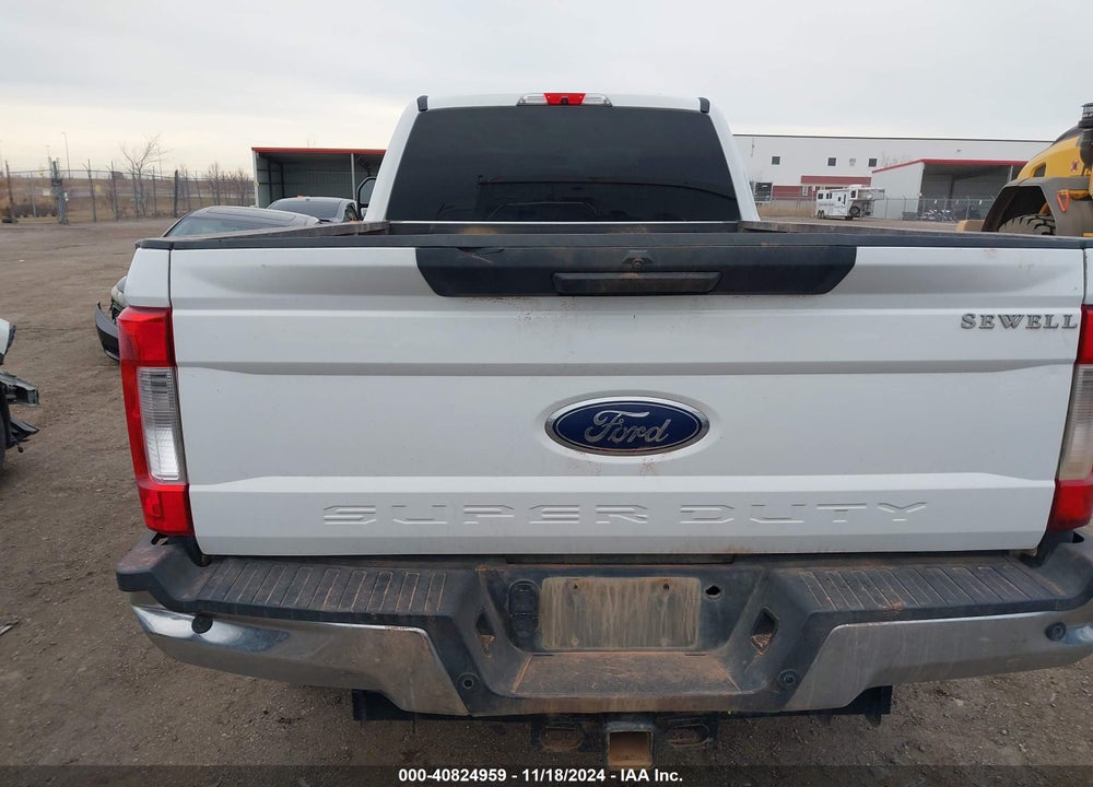 2019 FORD F-350 XLT VIN: 1FT8W3BT3KEF79825