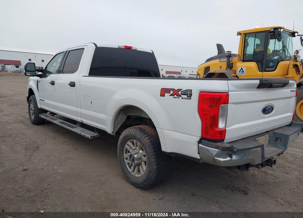 2019 FORD F-350 XLT VIN: 1FT8W3BT3KEF79825
