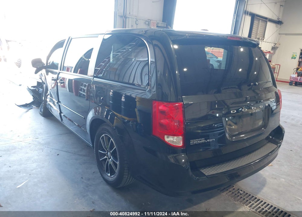 2017 DODGE GRAND CARAVAN SXT VIN: 2C4RDGCG1HR574962