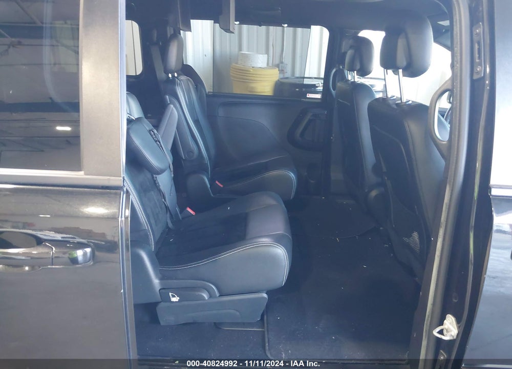 2017 DODGE GRAND CARAVAN SXT VIN: 2C4RDGCG1HR574962