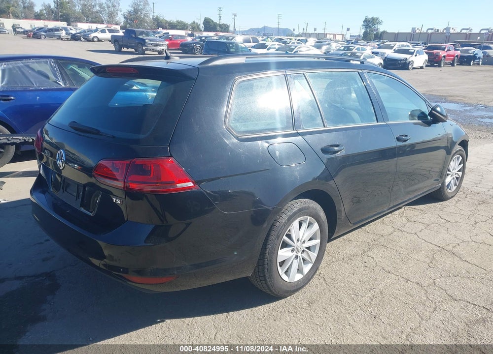 2016 VOLKSWAGEN GOLF SPORTWAGEN TSI S 4-DOOR VIN: 3VWC17AU2GM508172
