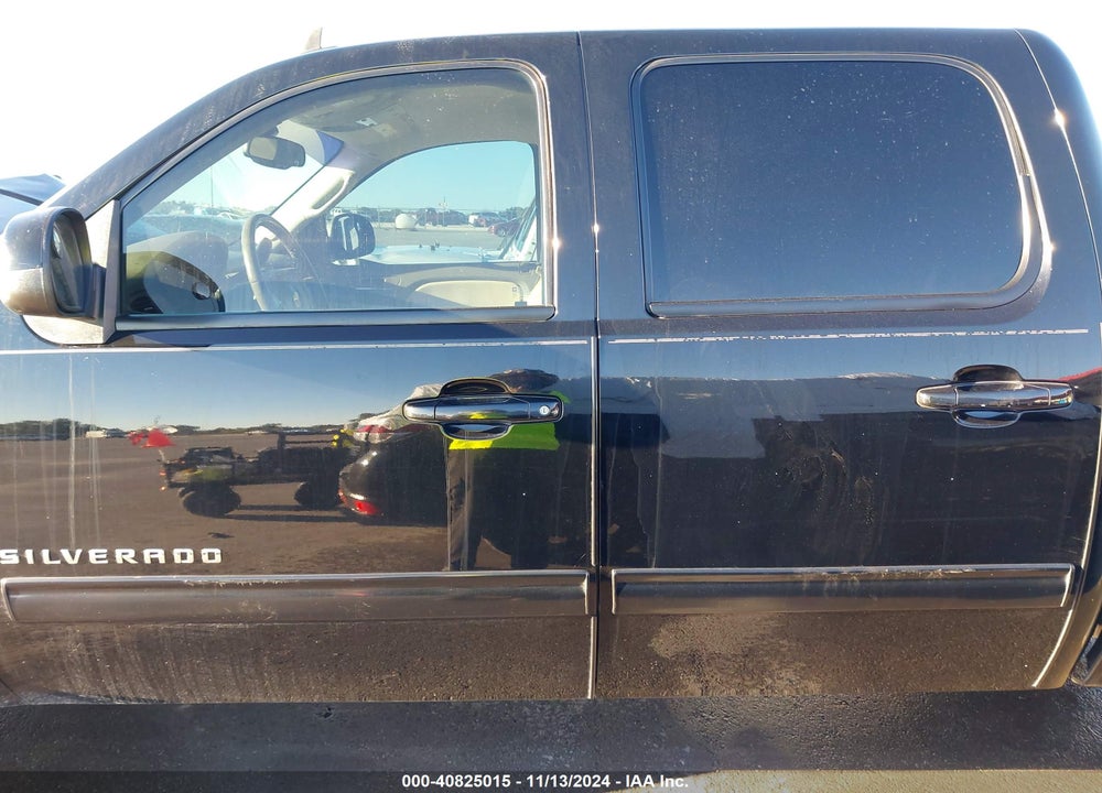 2009 CHEVROLET SILVERADO 1500 LTZ VIN: 3GCEK333X9G222206