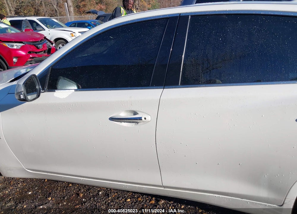 2018 INFINITI Q50 VIN: JN1EV7ARXJM442732