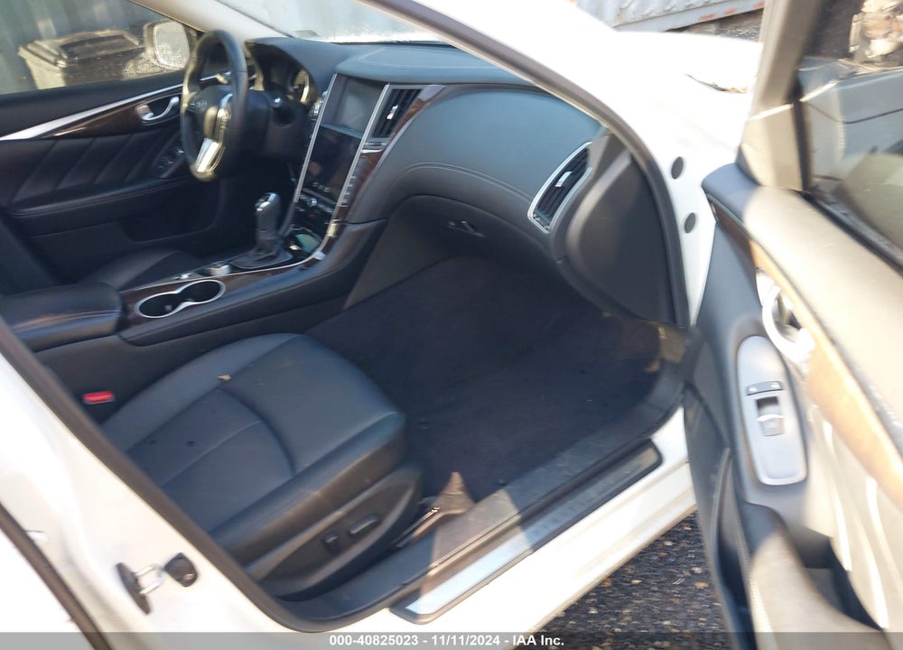 2018 INFINITI Q50 VIN: JN1EV7ARXJM442732