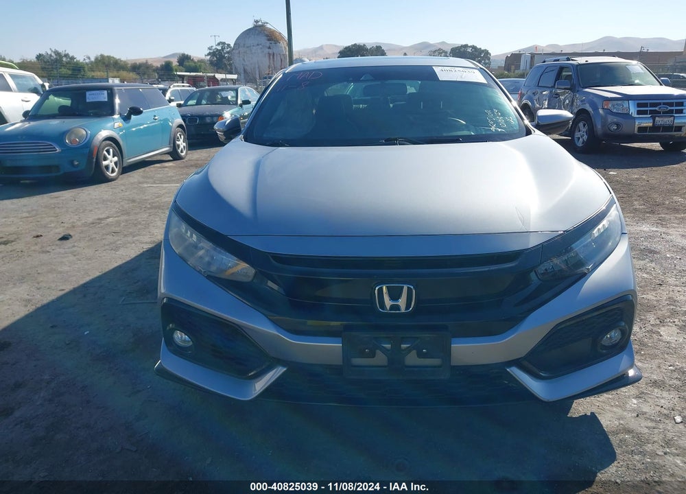 2019 HONDA CIVIC VIN: SHHFK7H99KU402019
