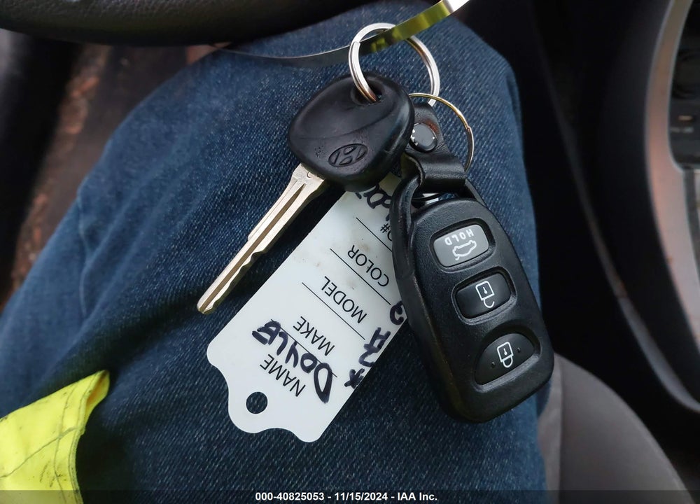 2014 HYUNDAI ELANTRA SE VIN: 5NPDH4AE1EH465764