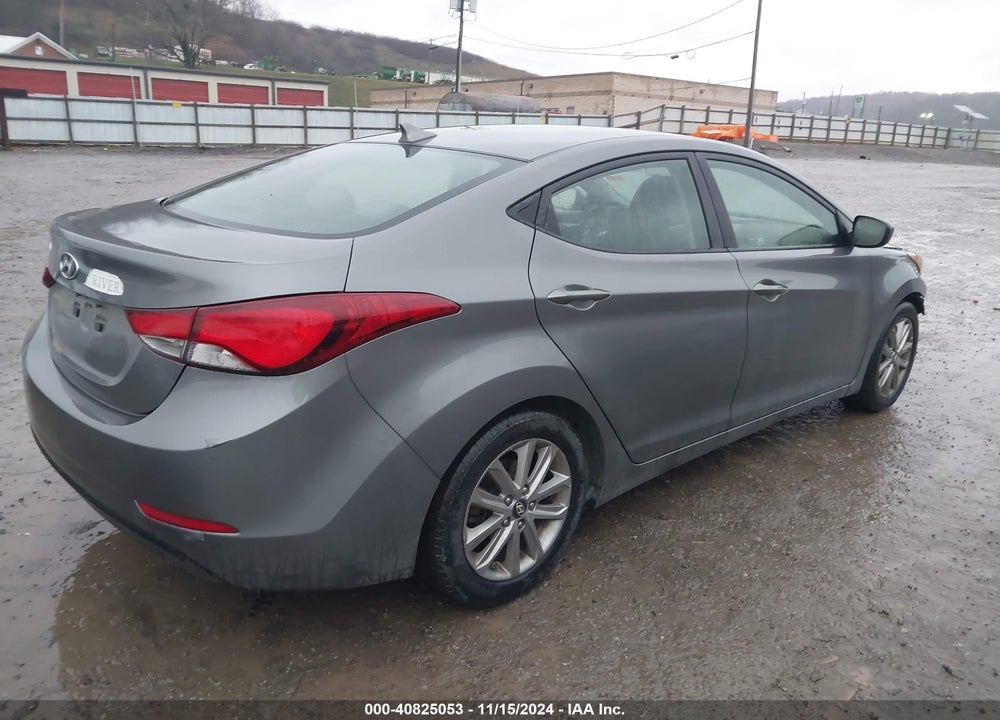 2014 HYUNDAI ELANTRA SE VIN: 5NPDH4AE1EH465764