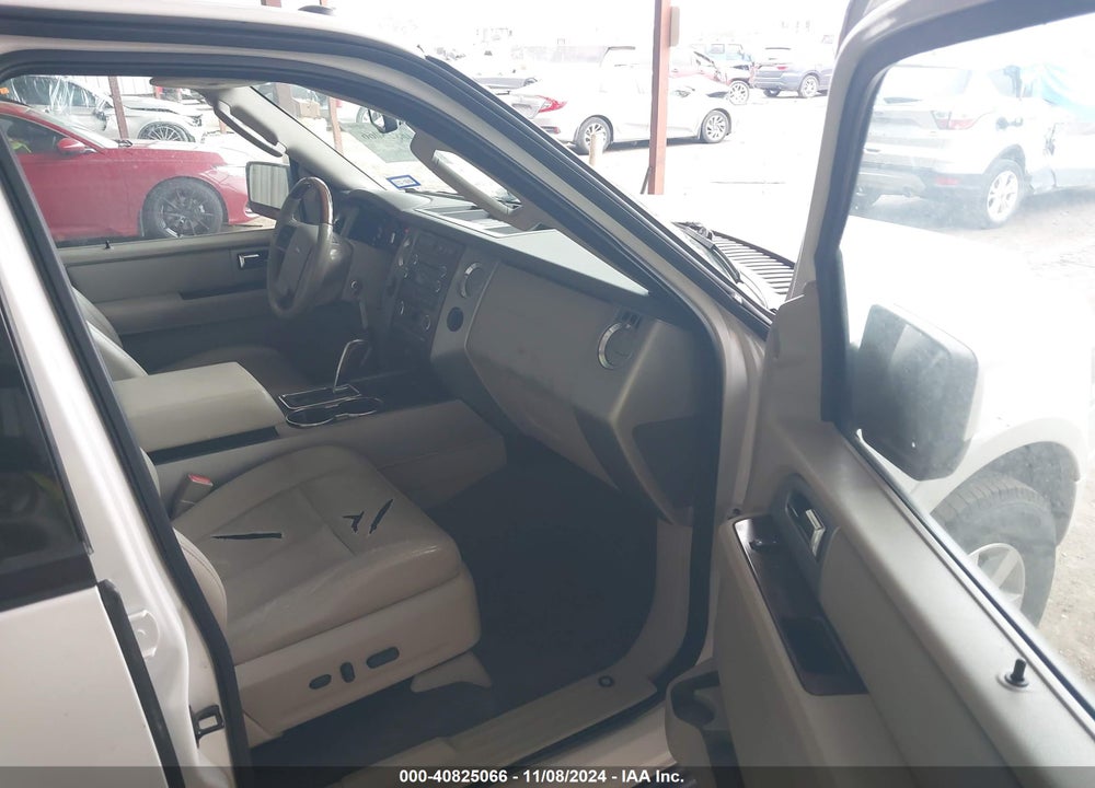 2010 FORD EXPEDITION LIMITED VIN: 1FMJU1K54AEB64648