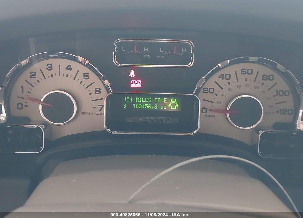 2010 FORD EXPEDITION LIMITED VIN: 1FMJU1K54AEB64648