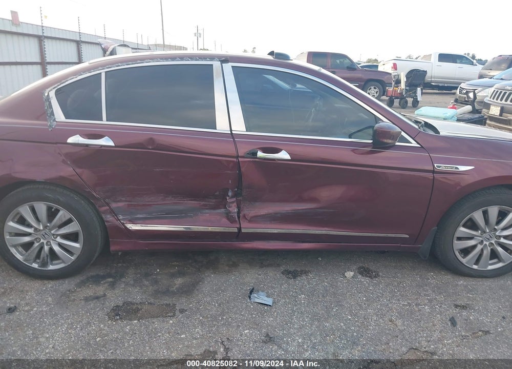 2012 HONDA ACCORD 2.4 EX VIN: 1HGCP2F72CA197827