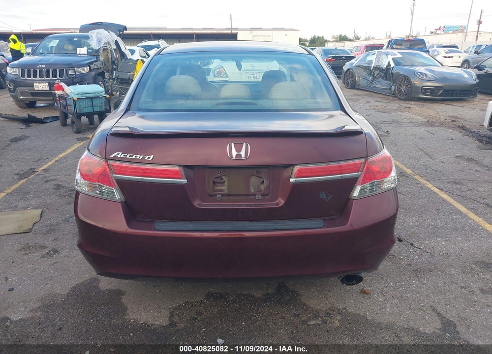 2012 HONDA ACCORD 2.4 EX VIN: 1HGCP2F72CA197827