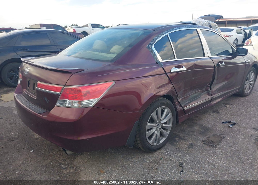 2012 HONDA ACCORD 2.4 EX VIN: 1HGCP2F72CA197827