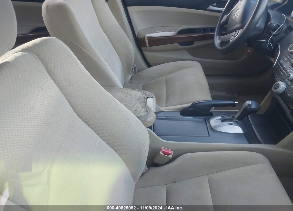 2012 HONDA ACCORD 2.4 EX VIN: 1HGCP2F72CA197827