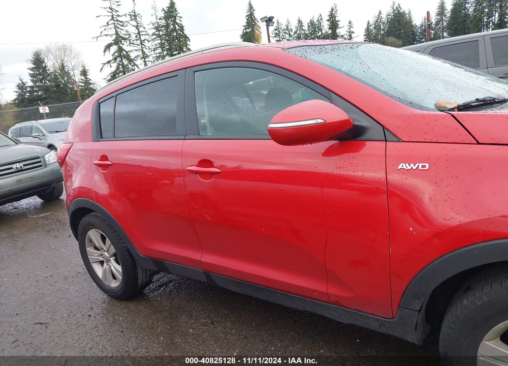 2011 KIA SPORTAGE LX VIN: KNDPBCA22B7076016