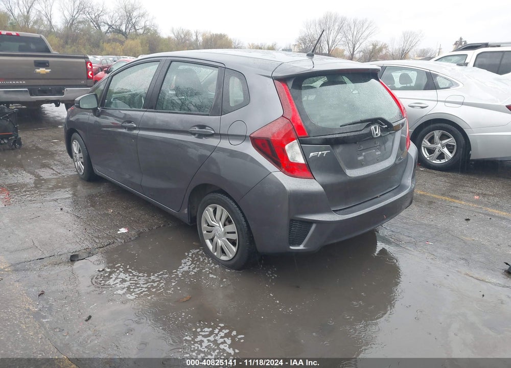 2015 HONDA FIT LX VIN: 3HGGK5H59FM753328