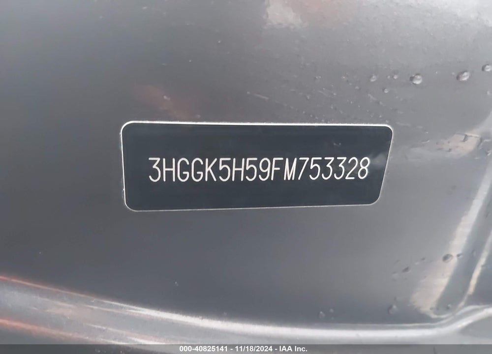 2015 HONDA FIT LX VIN: 3HGGK5H59FM753328