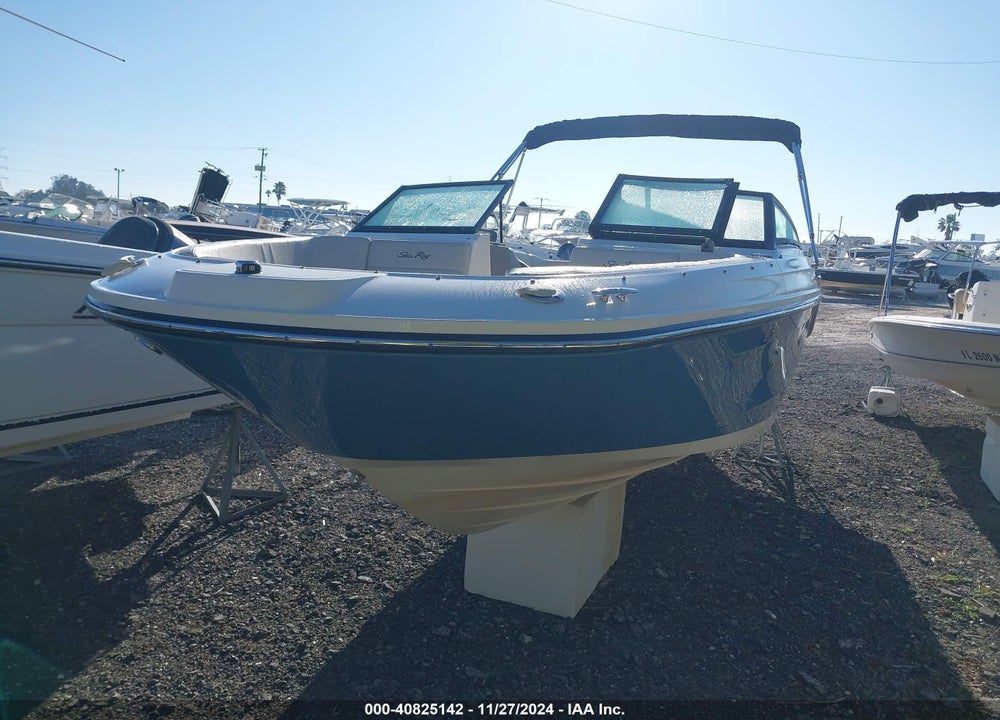 2020 SEA RAY BOAT VIN: SERV1962B020