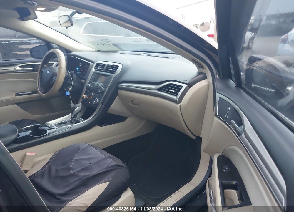 2015 FORD FUSION SE VIN: 3FA6P0H70FR237870
