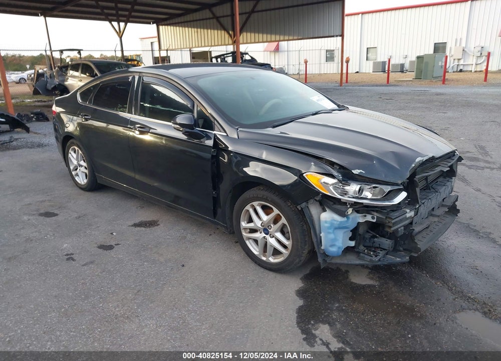 2015 FORD FUSION SE VIN: 3FA6P0H70FR237870