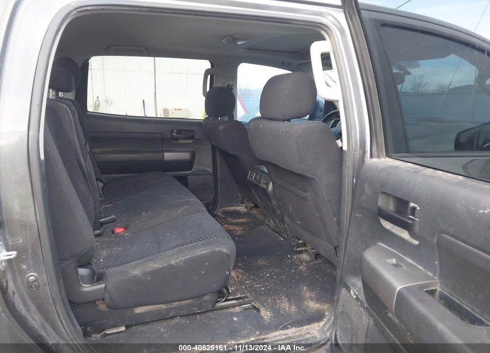 2011 TOYOTA TUNDRA GRADE 5.7L V8 VIN: 5TFDY5F19BX199020