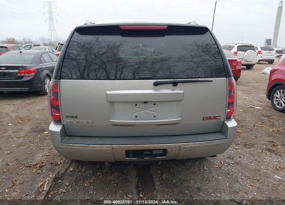 2011 GMC YUKON DENALI VIN: 1GKS1EEF9BR128157
