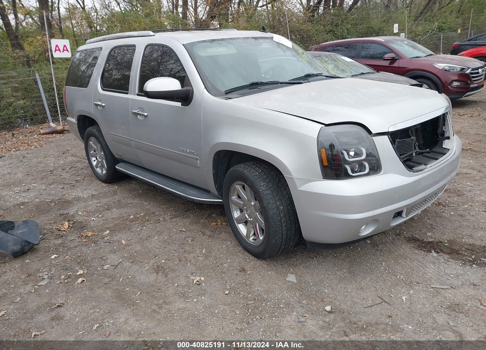 2011 GMC YUKON DENALI VIN: 1GKS1EEF9BR128157