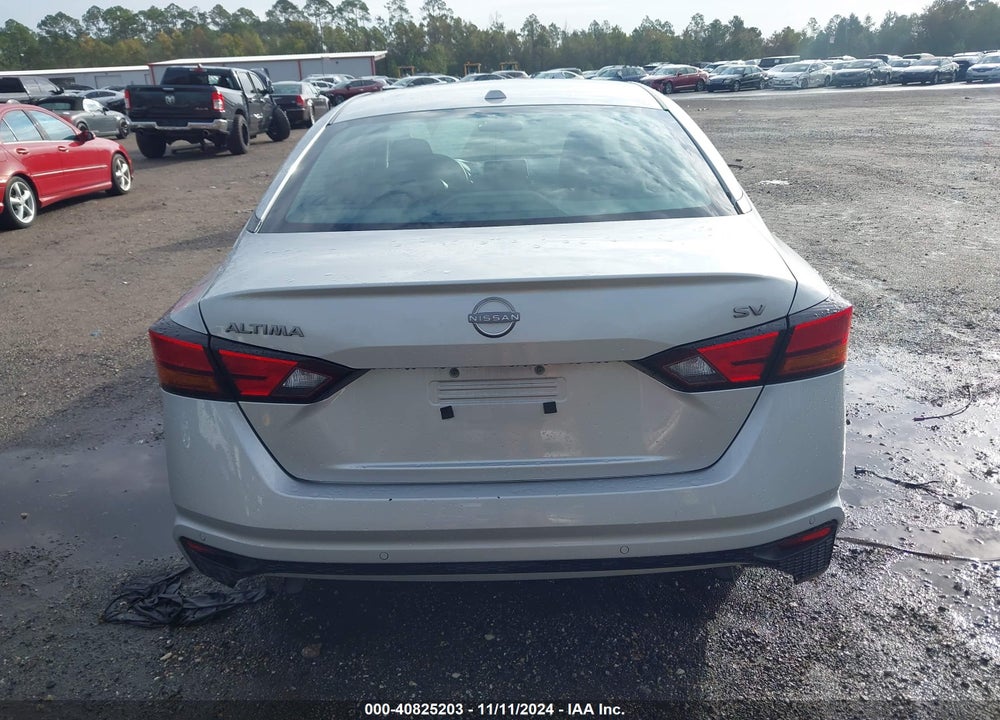 2024 NISSAN ALTIMA SV FWD VIN: 1N4BL4DV3RN326930