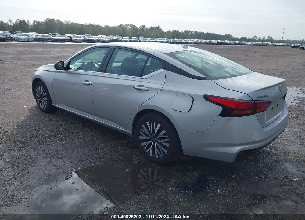 2024 NISSAN ALTIMA SV FWD VIN: 1N4BL4DV3RN326930