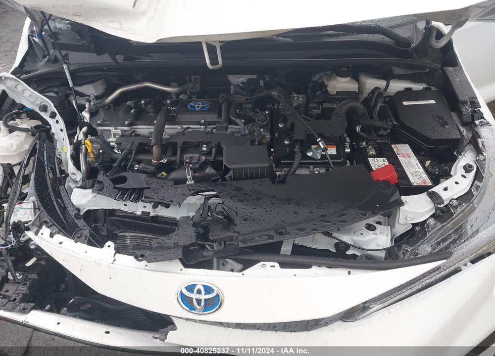 2024 TOYOTA COROLLA HYBRID SE VIN: JTDBCMFEXR3066187