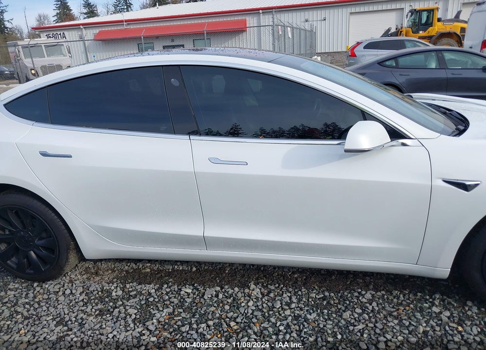 2018 TESLA MODEL 3 LONG RANGE/MID RANGE VIN: 5YJ3E1EAXJF019681