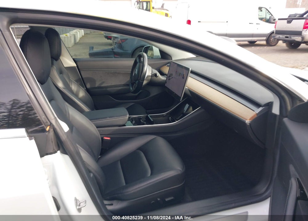 2018 TESLA MODEL 3 LONG RANGE/MID RANGE VIN: 5YJ3E1EAXJF019681